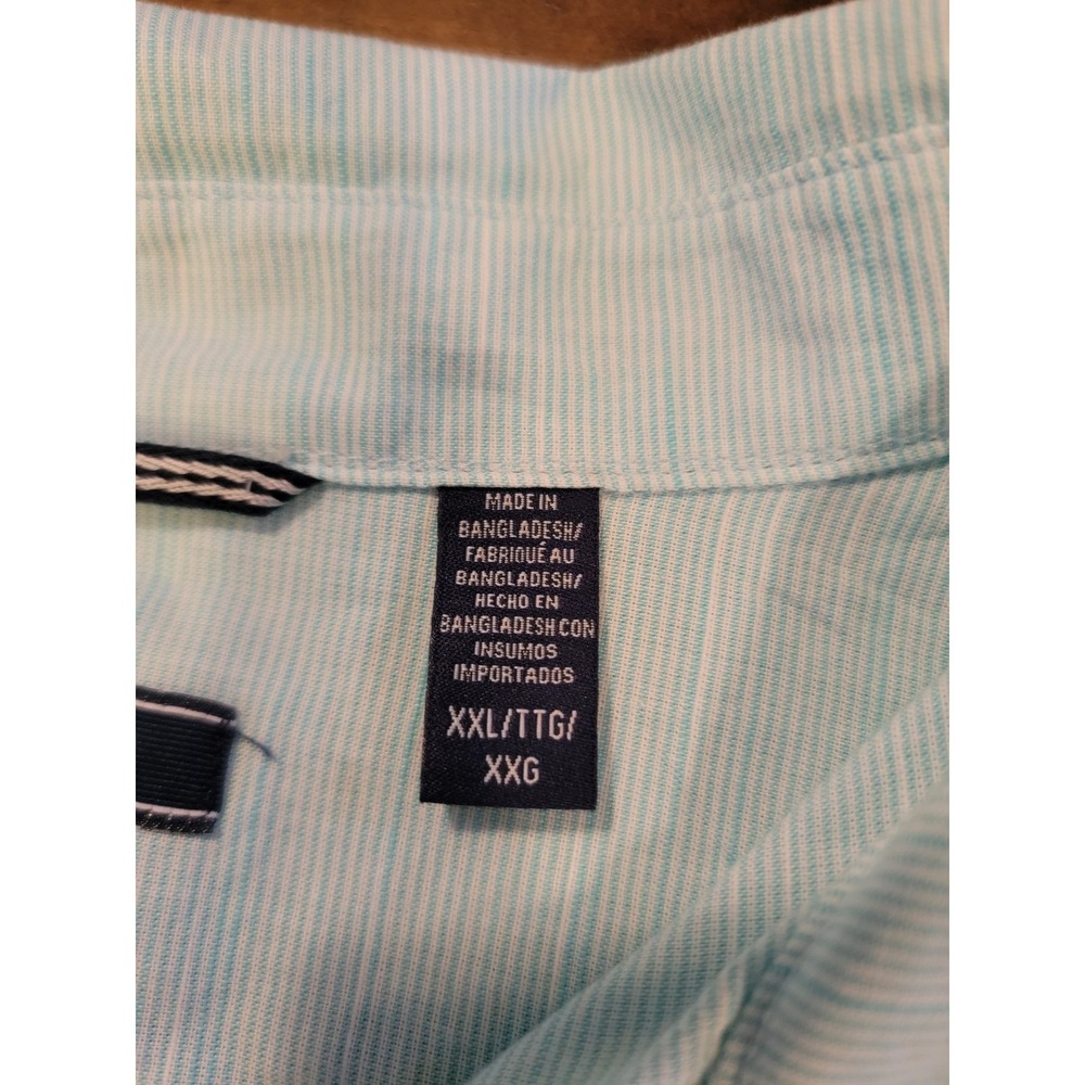 IZOD Saltwater Mens Short Sleeve Button Up Shirt Light Blue Striped Size XXL - Picture 7 of 9